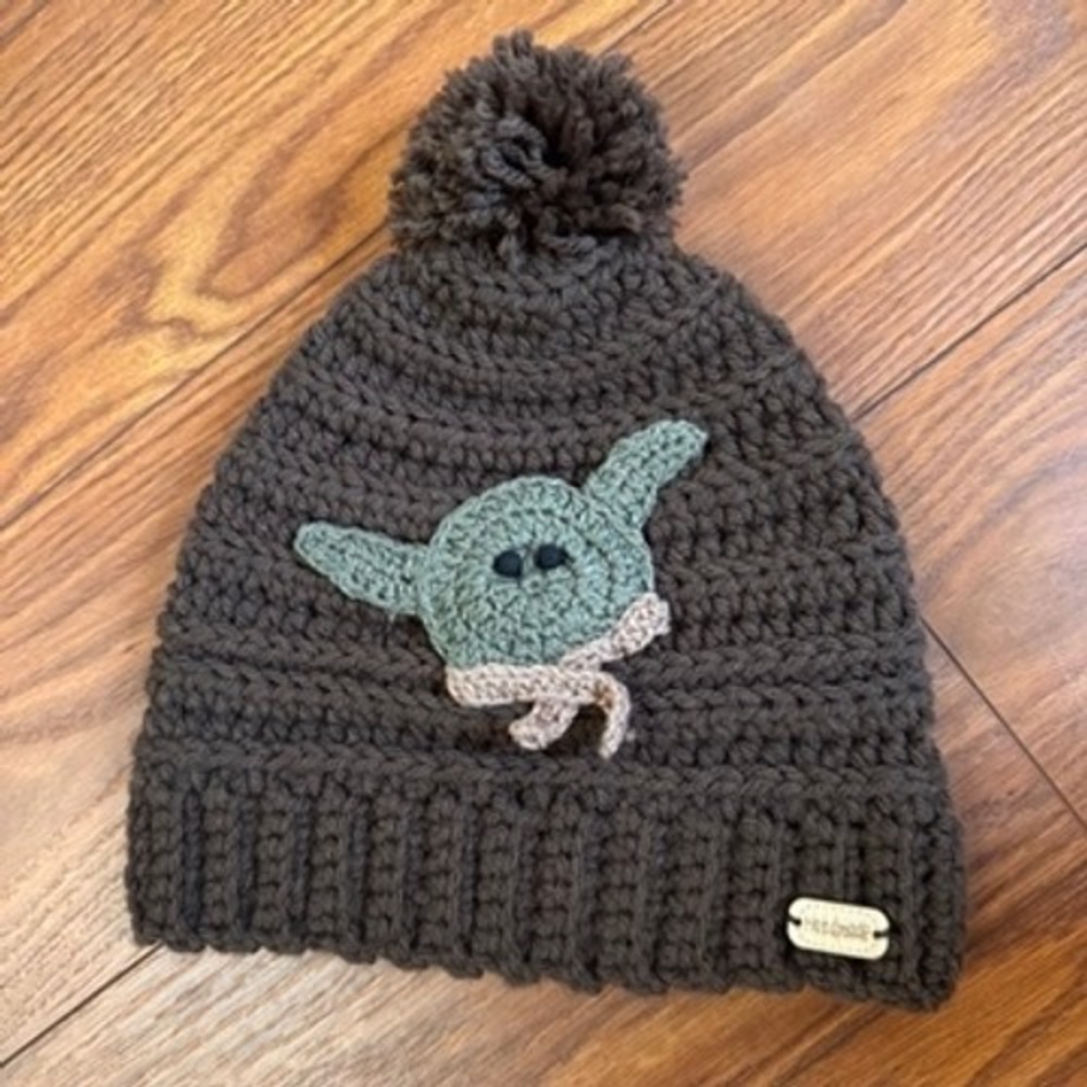 Handmade Crochet Baby Yoda Beanie Hat Brown Green Alien Pom Pom Kids Beanie